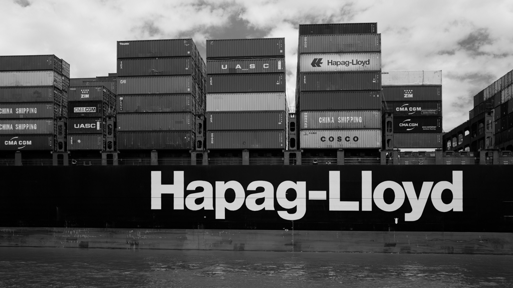 Hapag-Lloyd VIENNA EXPRESS